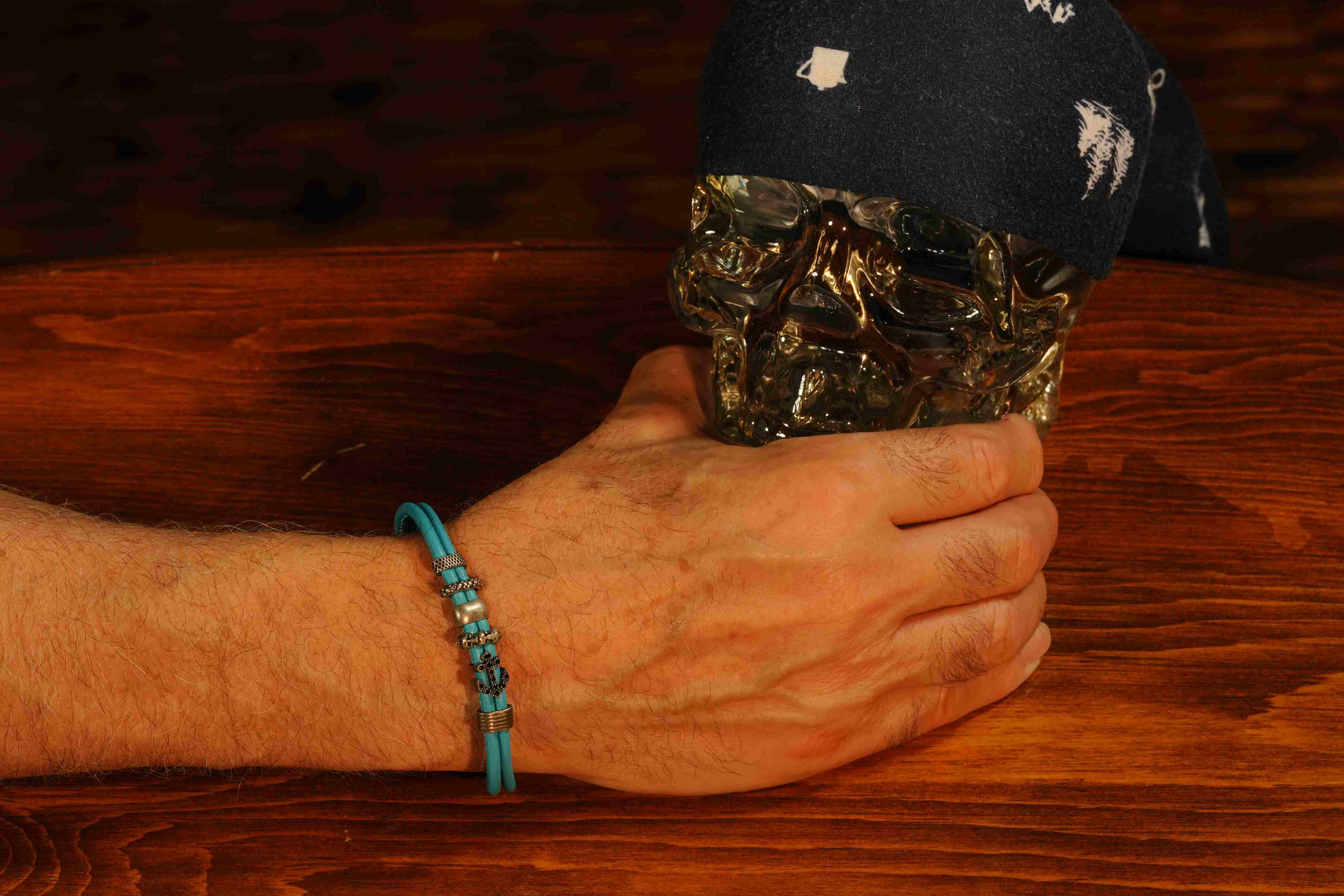 Bracelet en cuir ancre