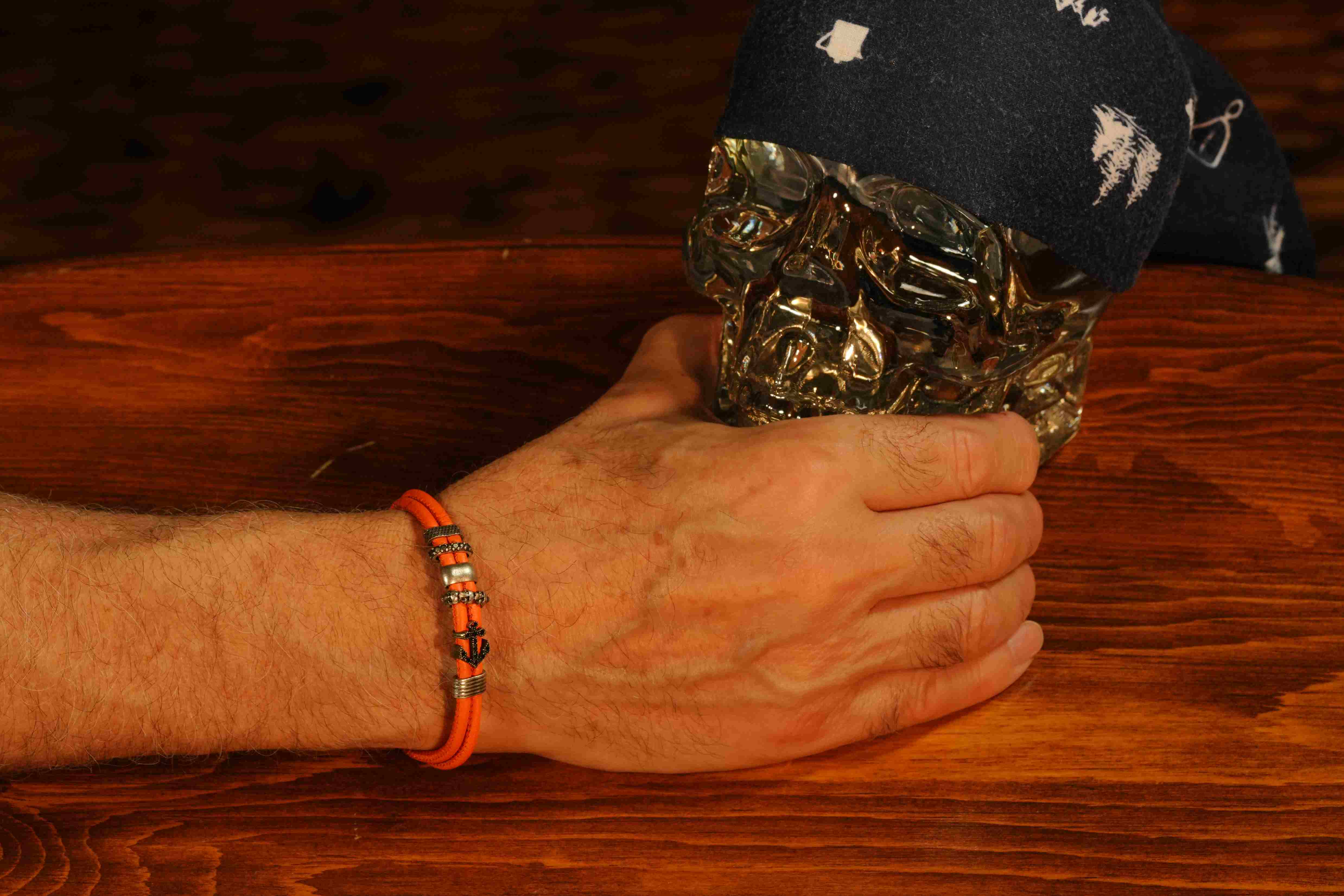 Bracelet en cuir ancre