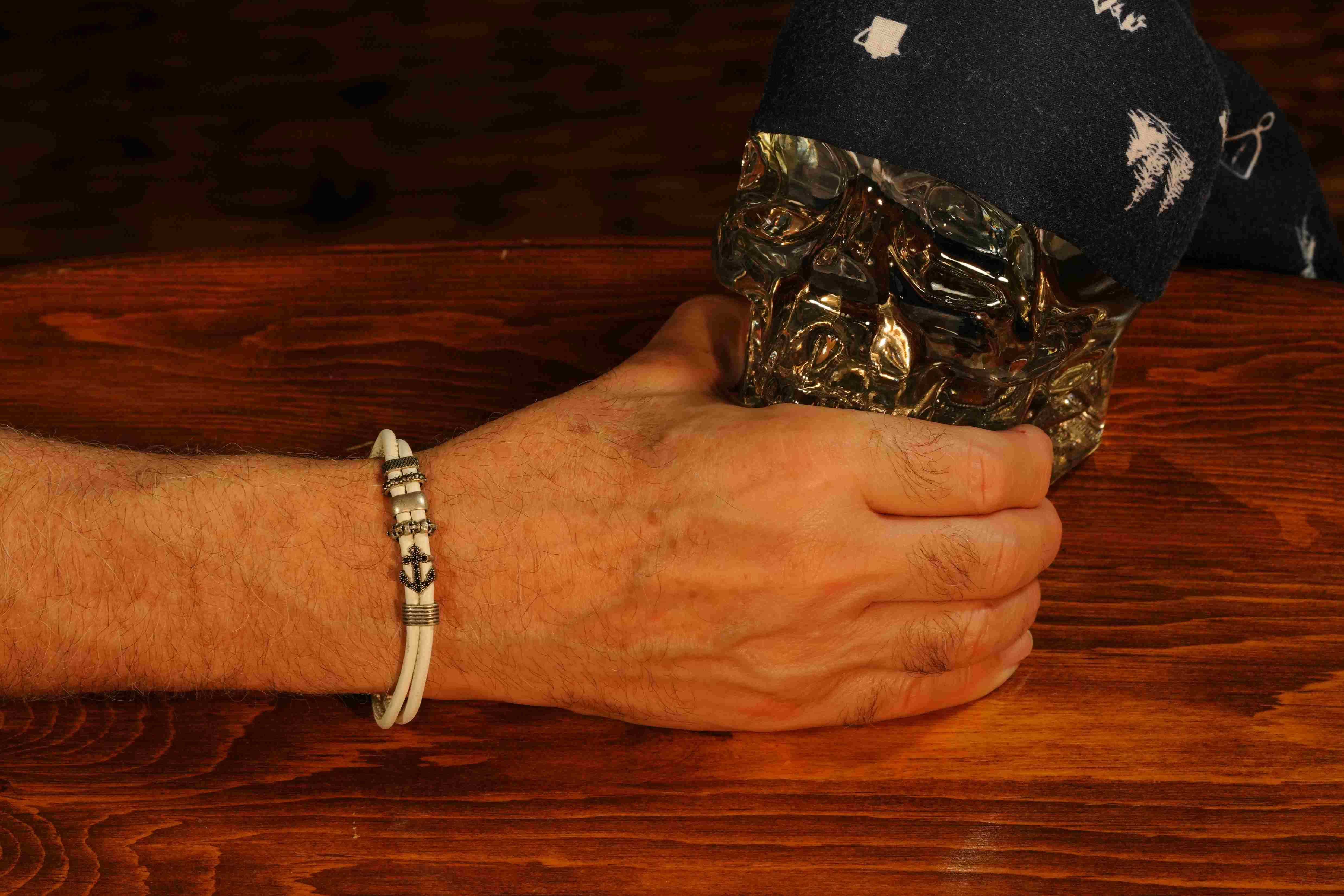 Bracelet en cuir ancre