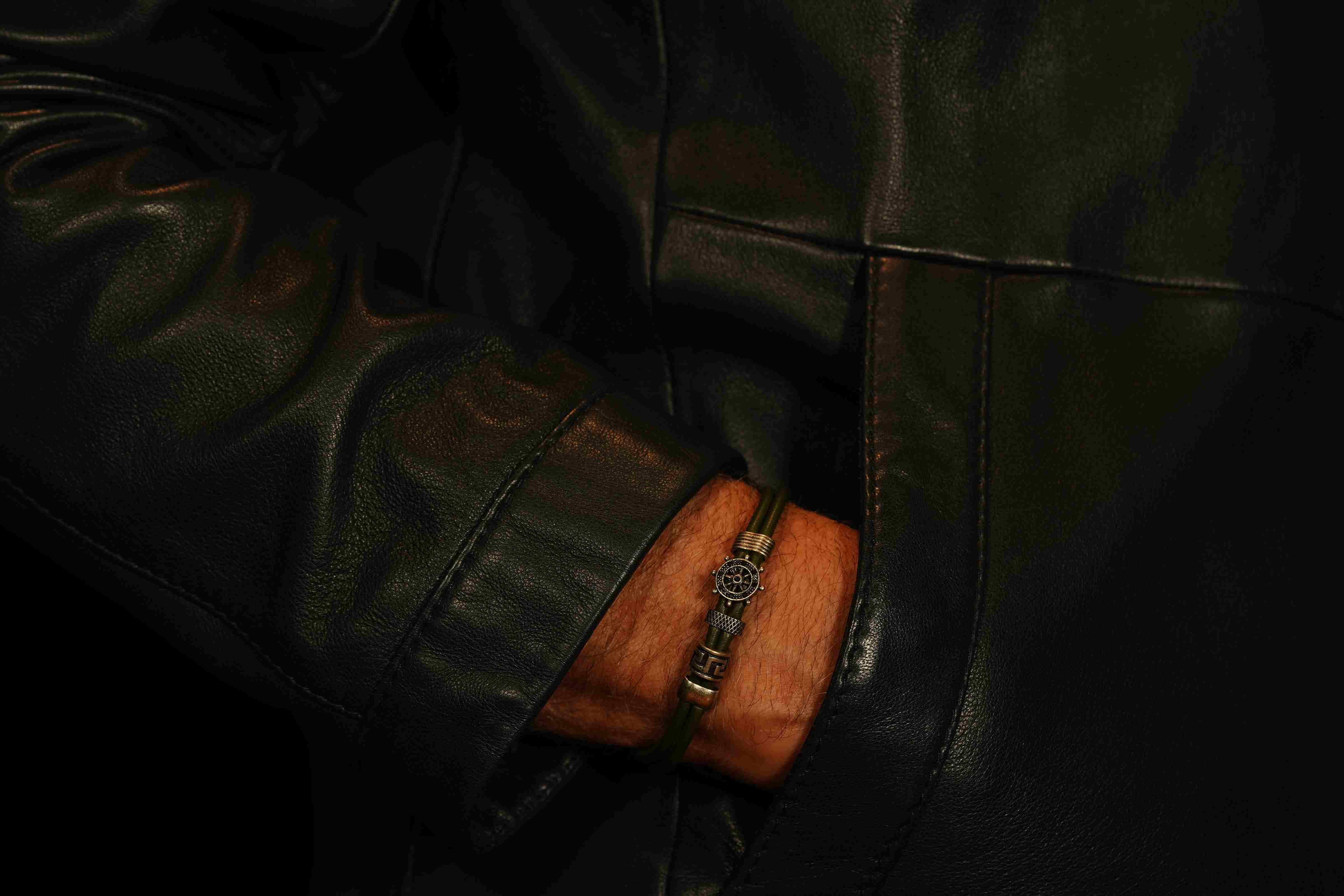 Bracelet en cuir à roue
