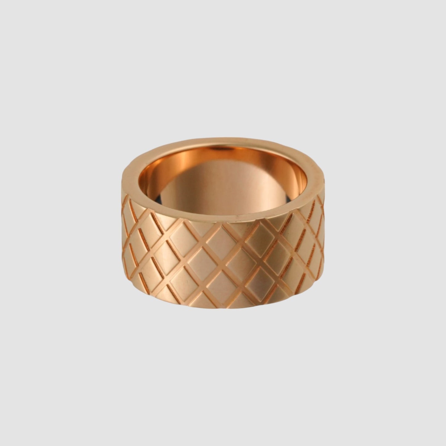 Big Diamond Pattern Ring