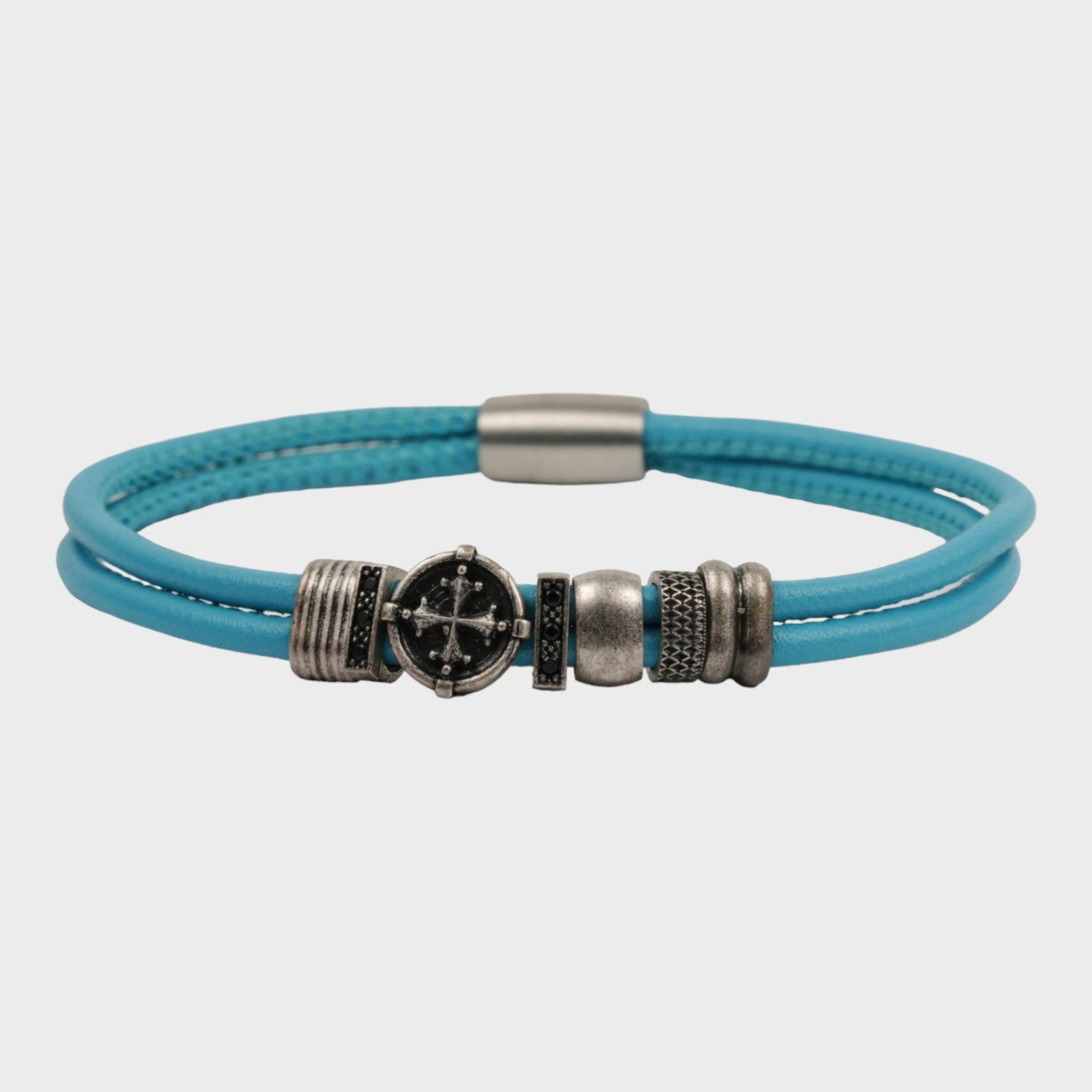 Bracelet en cuir avec croix fantaisie