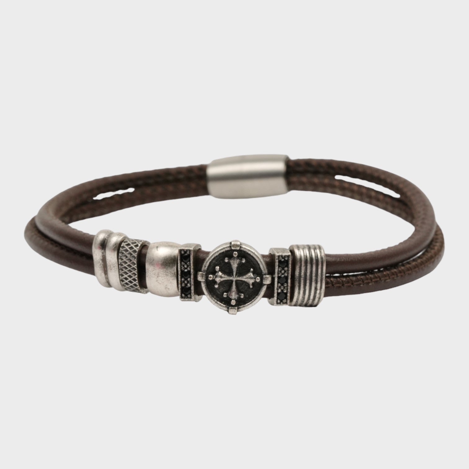 Bracelet en cuir avec croix fantaisie